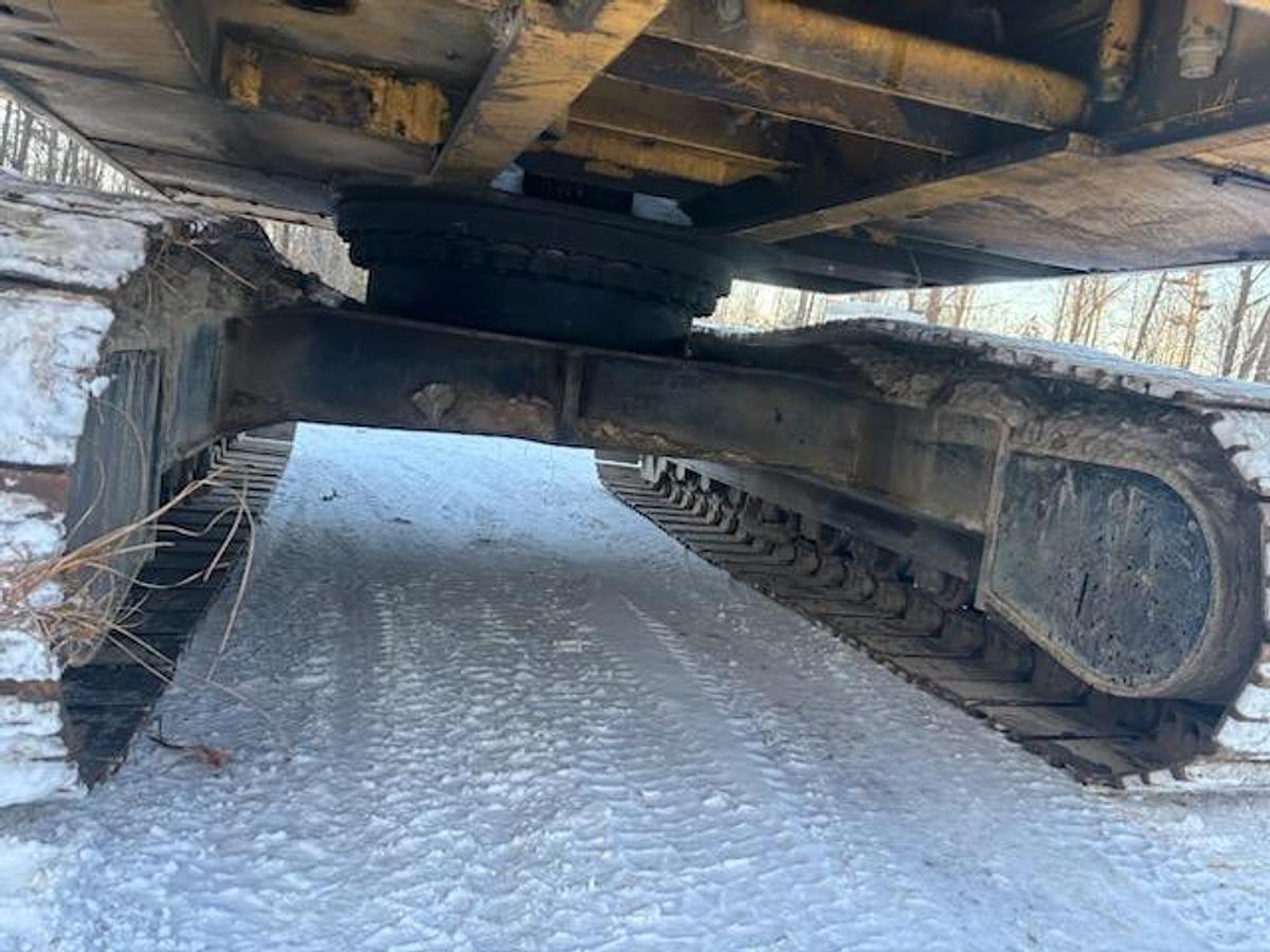 Used 1993 John Deere 690 ELC