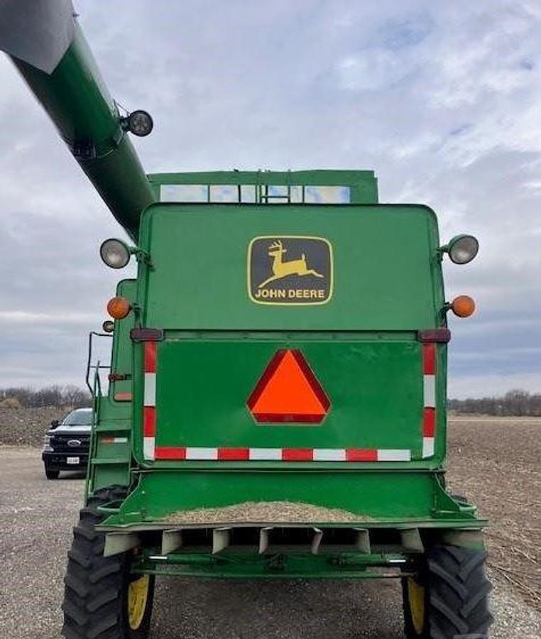 Used 1981 JOHN DEERE 7720 Combine