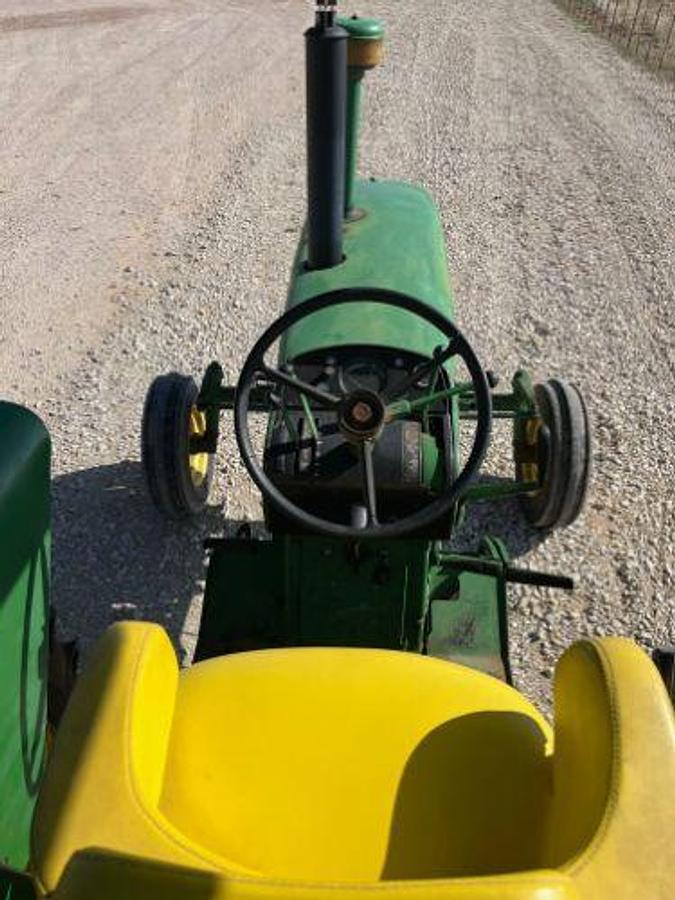 Used 1967 John Deere 2510