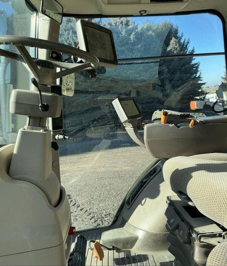 Used 2012 John Deere 8235R