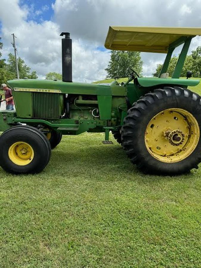 Used 1972 John Deere 4320 Tractor