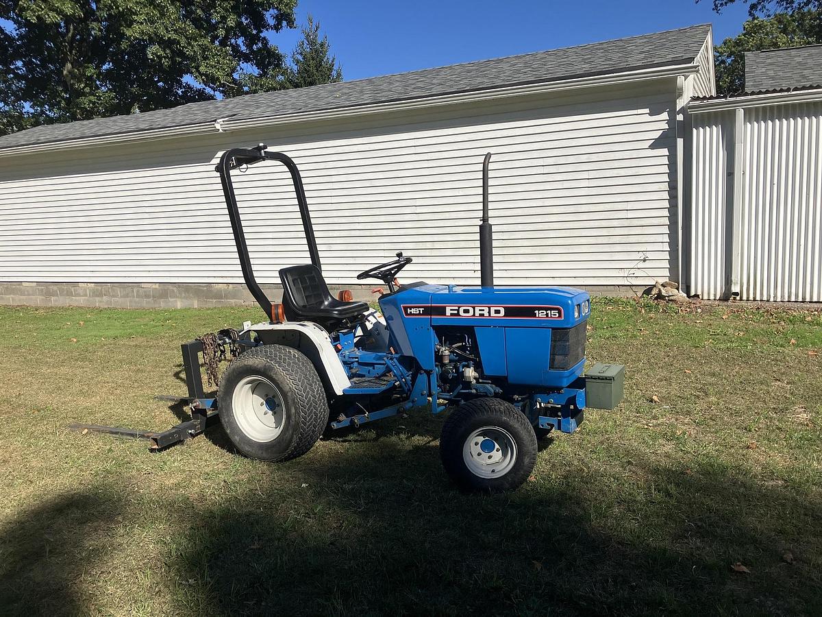 Used 1995 Ford New Holland 1215 Tractor