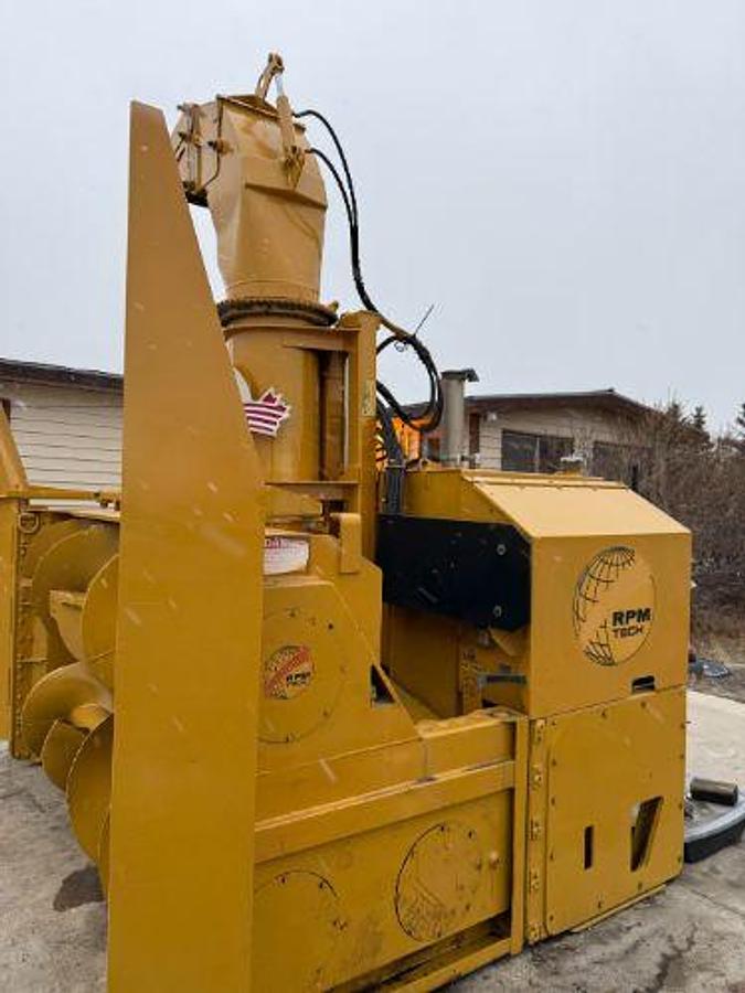 Used 2012 RPM Tech RPM227 Snow Blower