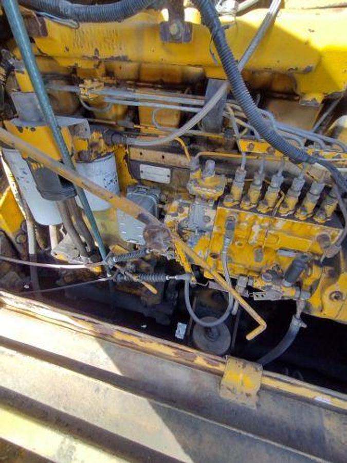 Used 1990 JOHN DEERE 744E