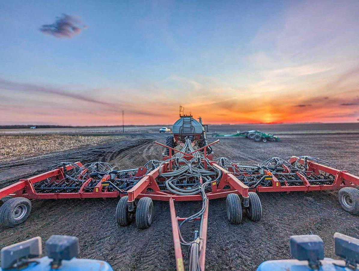 Used 2014 Case IH Precision Disc 500 Air Seeder