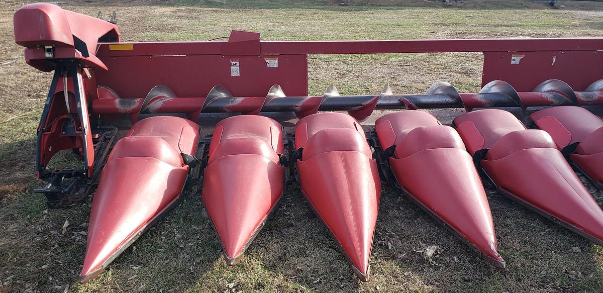 Used 2007 CASE IH 2208 Corn Head