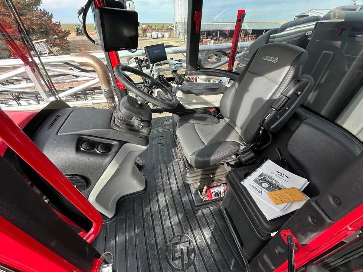 Used 2024 Apache A5-850 Sprayer 120’