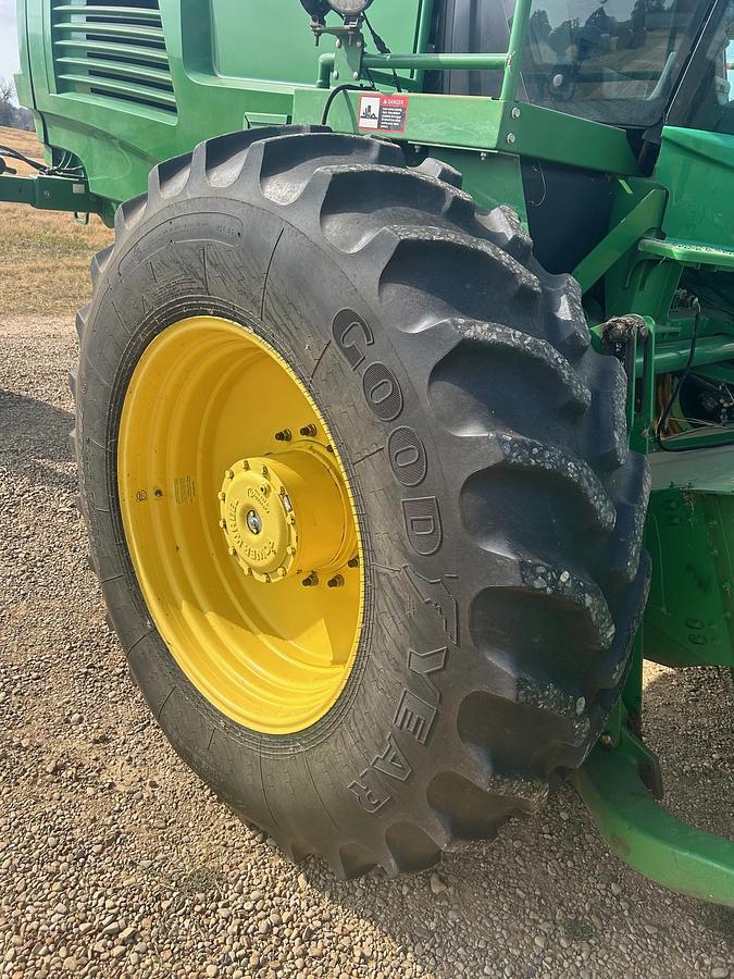 Used 2016 John Deere W235R