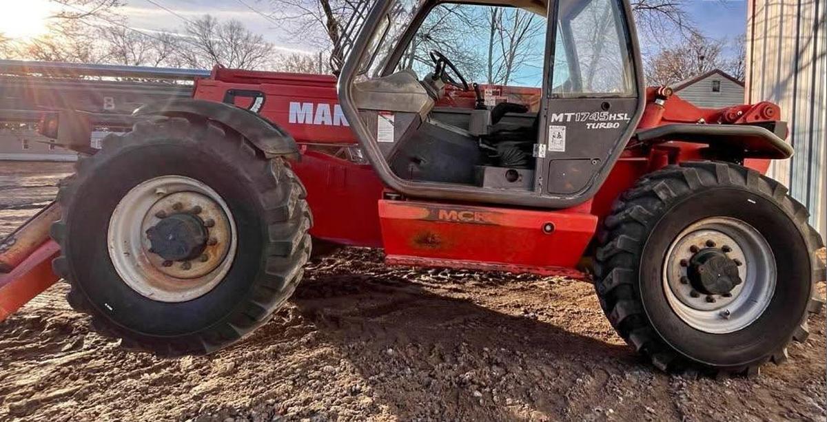 Used 2004 MANITOU MT1745HSLT