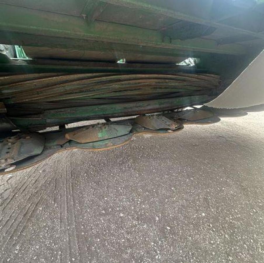 Used 2021 JOHN DEERE W235