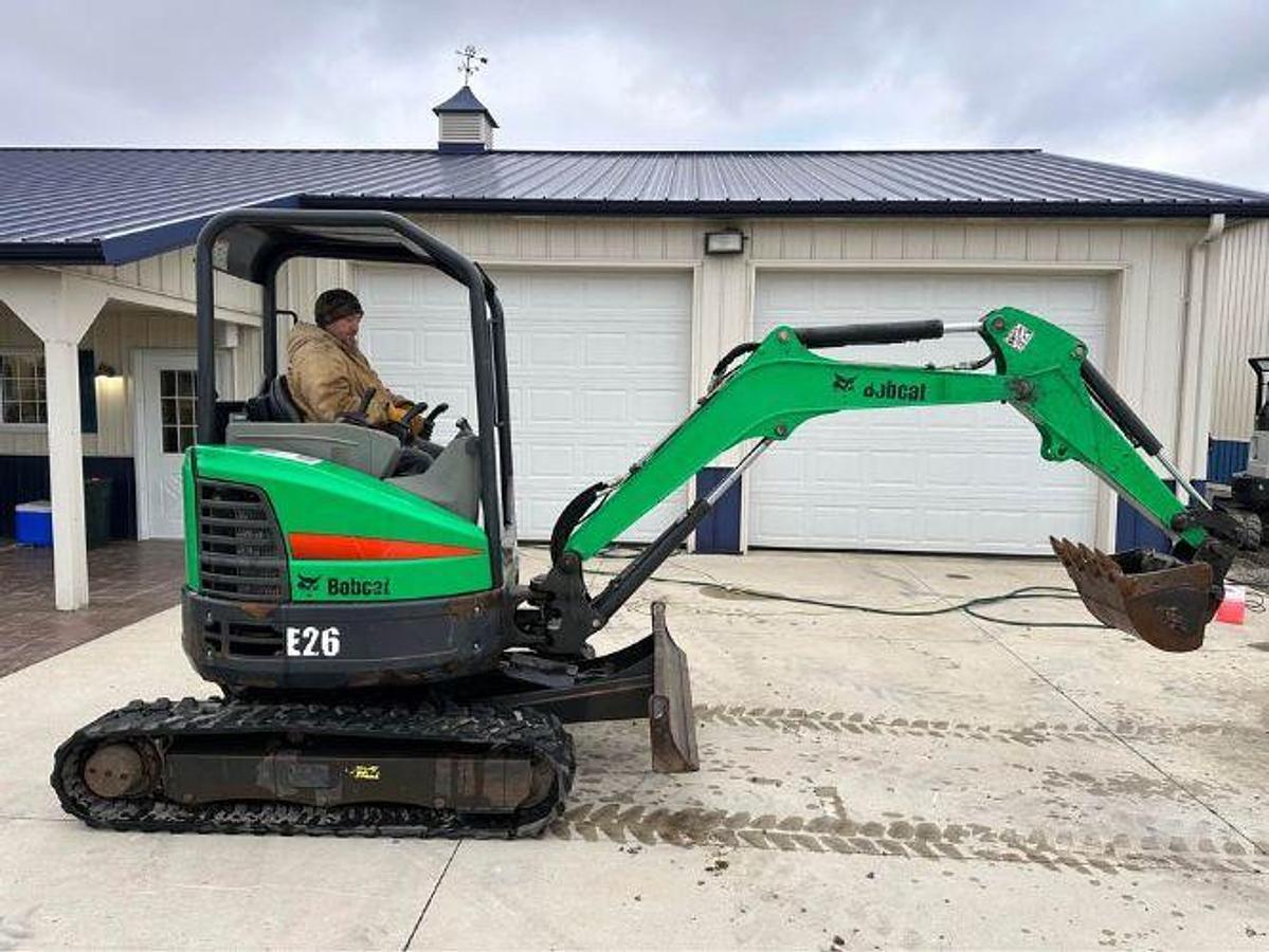 Used 2016 BOBCAT E26