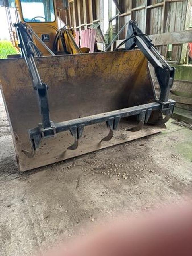 Used 1975 John Deere 544 Articulating Wheel Loader