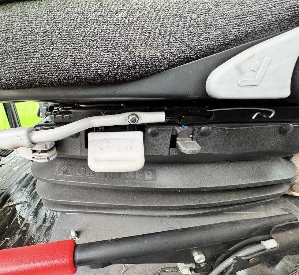 Used 2020 KUBOTA M6S-111SHDC