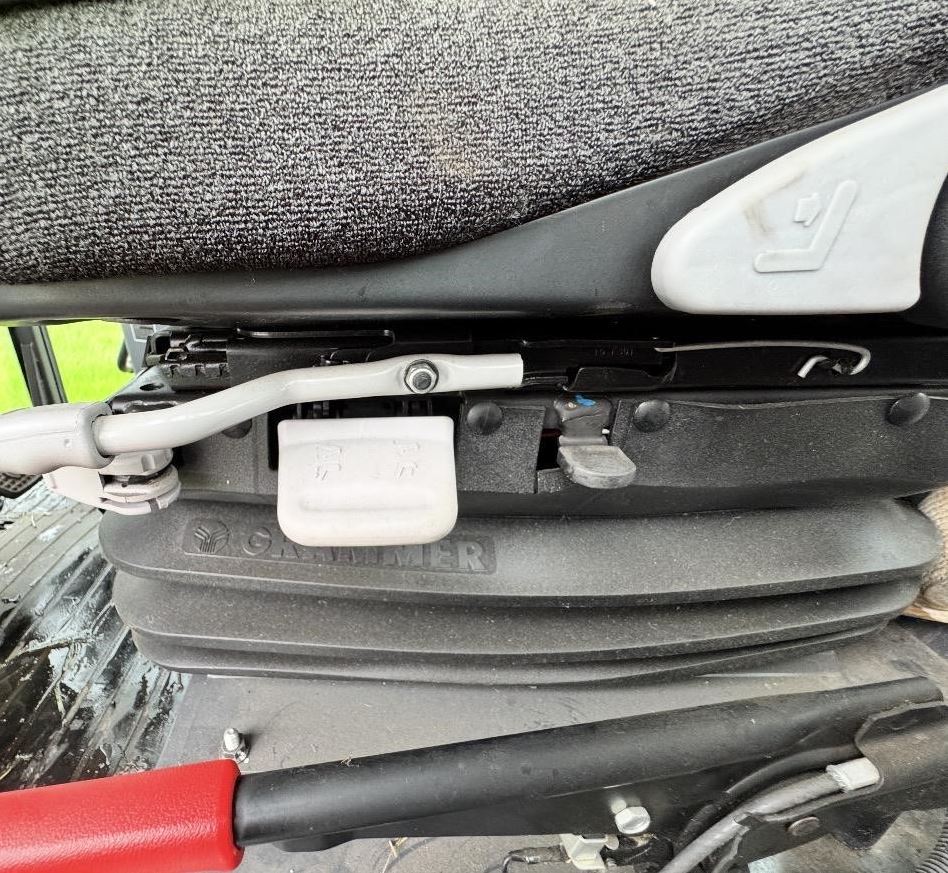 Used 2020 KUBOTA M6S-111SHDC