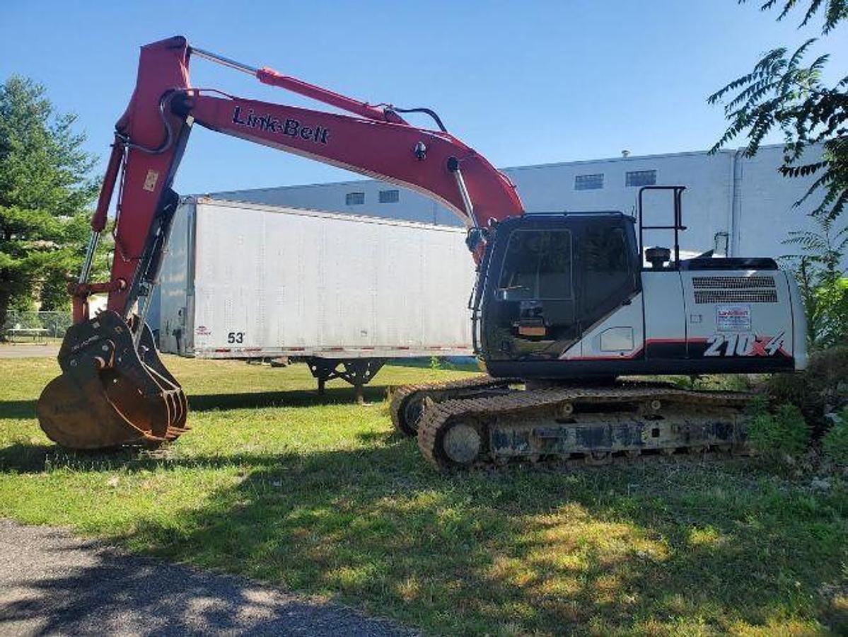 Used 2018 Link-Belt 210 X4