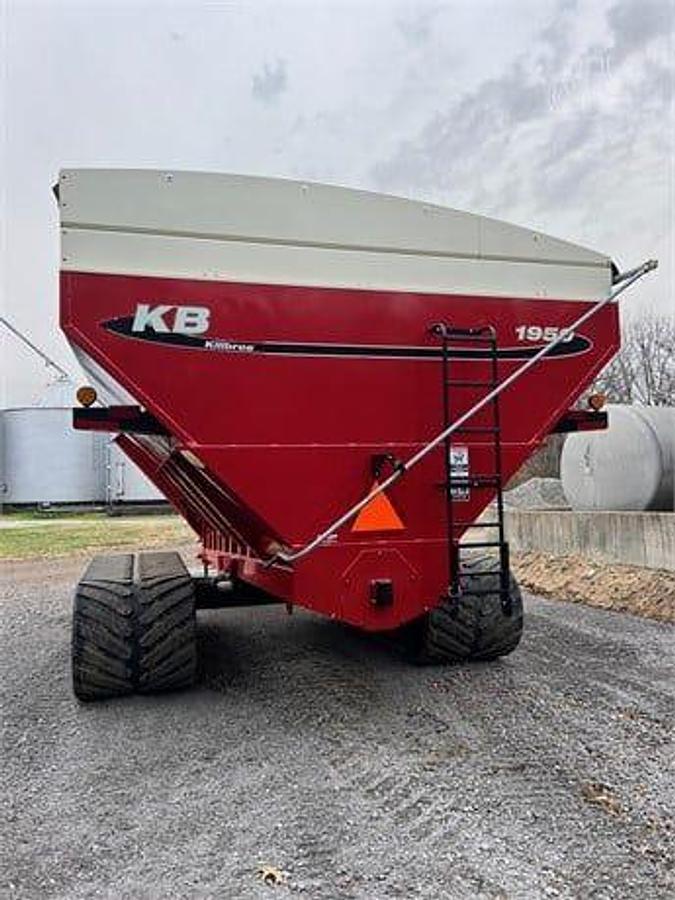 Used 2019 KILLBROS 1950 Grain Carts