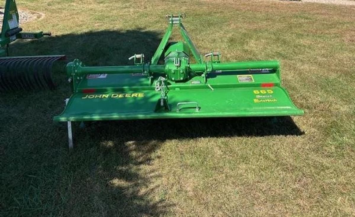 Used 2013 John Deere 3520 Tractor