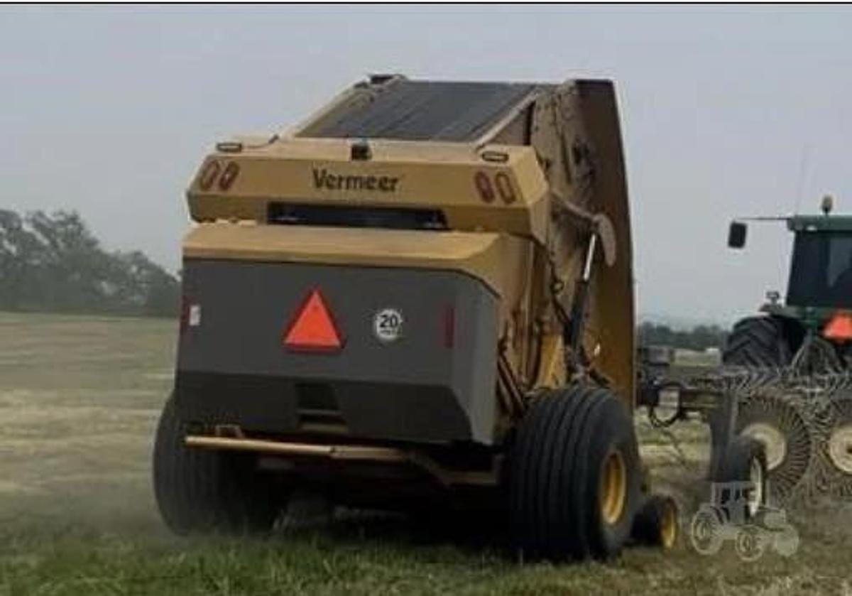 Used 2020 Vermeer 604r Premium Baler