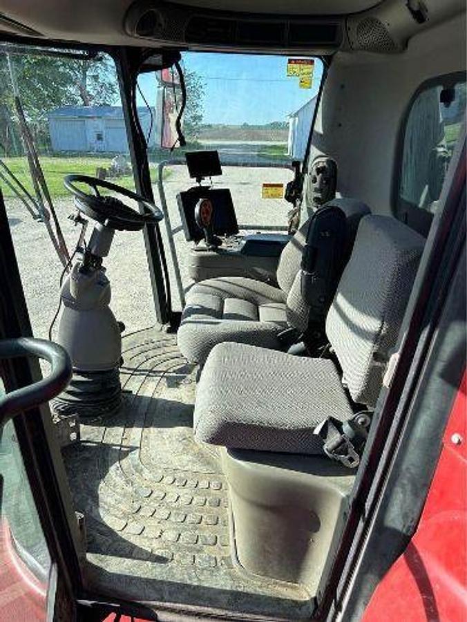 Used 2010 Case IH 7120