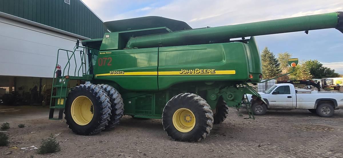 Used 2007 John Deere 9760 STS Combine