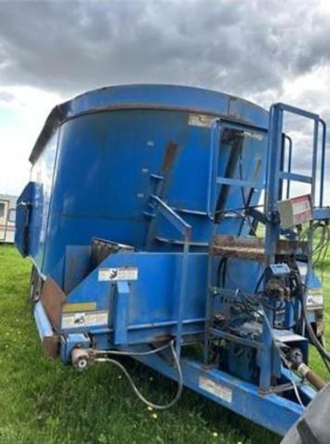 Used 2012 Patz 2400 Series II 950