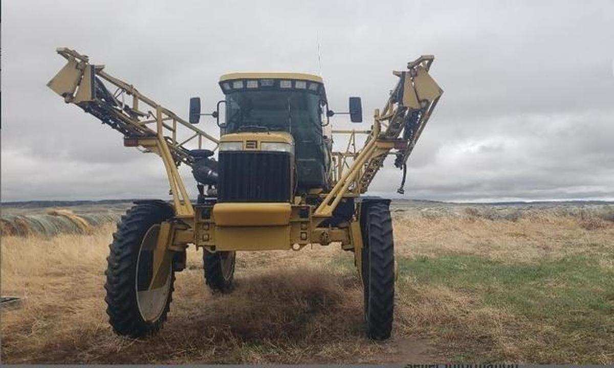 Used 2004 AG-CHEM ROGATOR 864