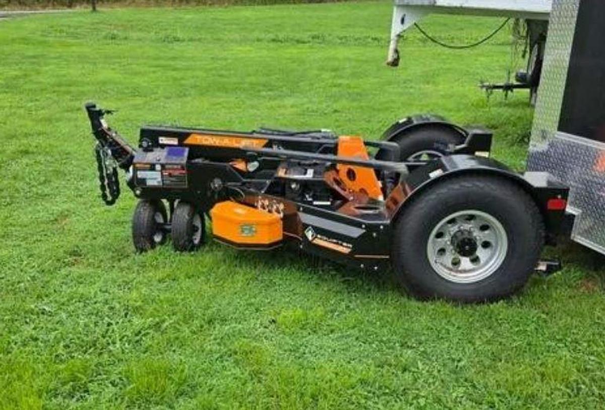 Used 2024 EquinTer Tow-A-Lift