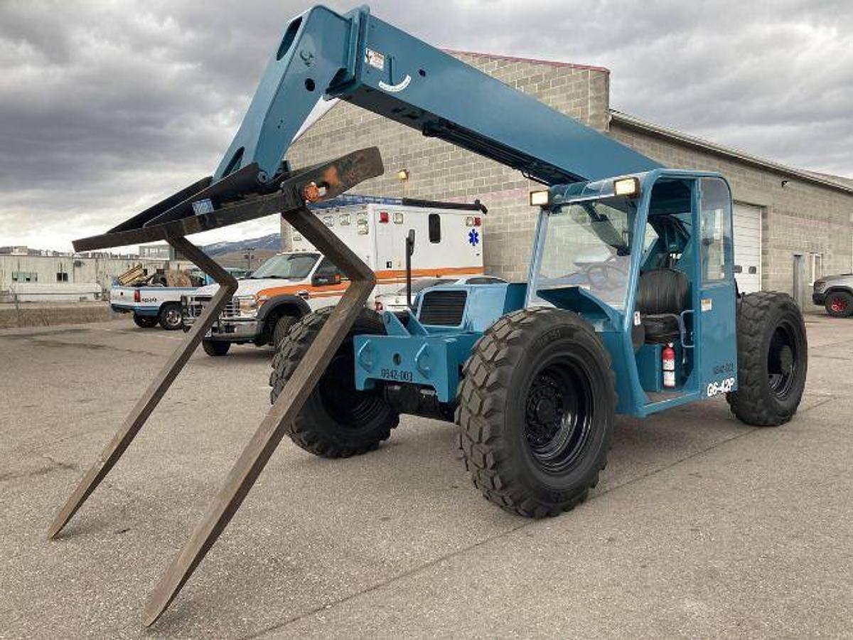 Used 2003 Gradall G6-42P