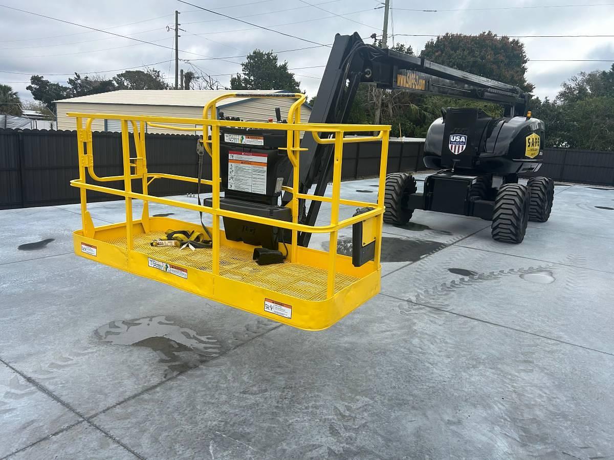 Used 2003 JLG 800AJ Man Lift