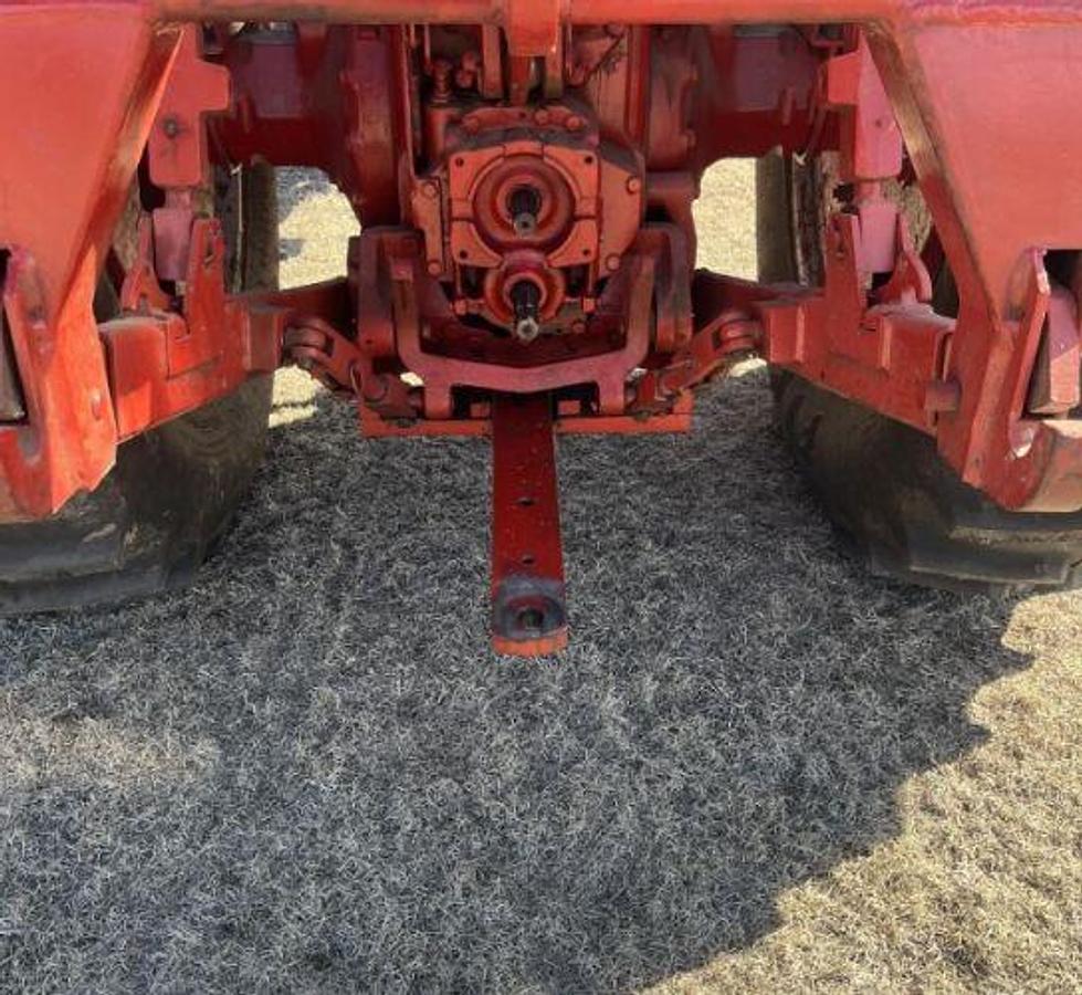 Used 1976 INTERNATIONAL 1066