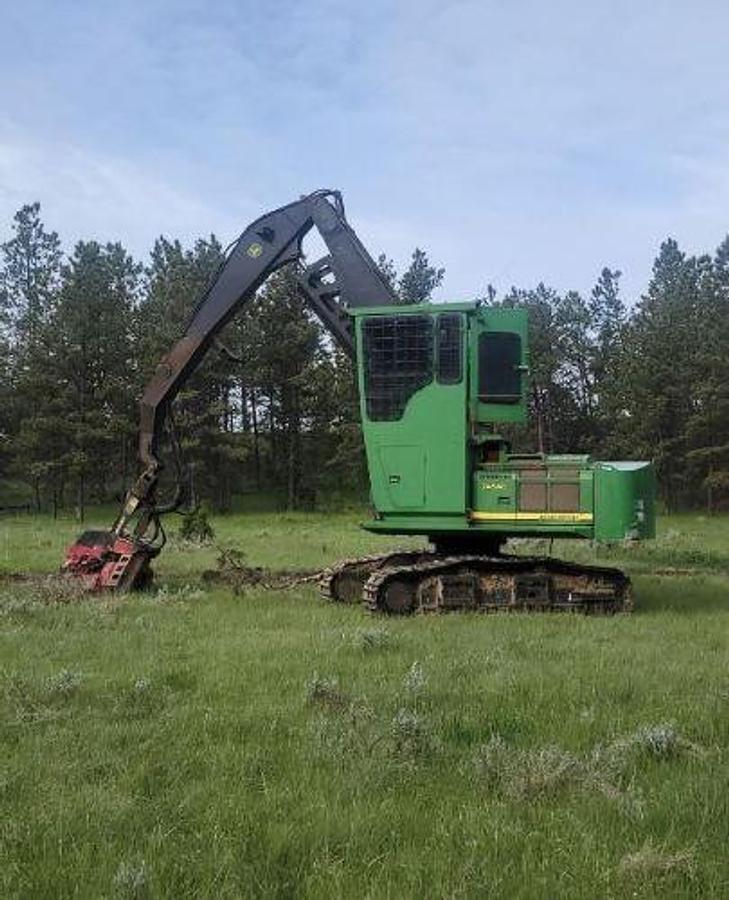 Used 2009 JOHN DEERE 2454D