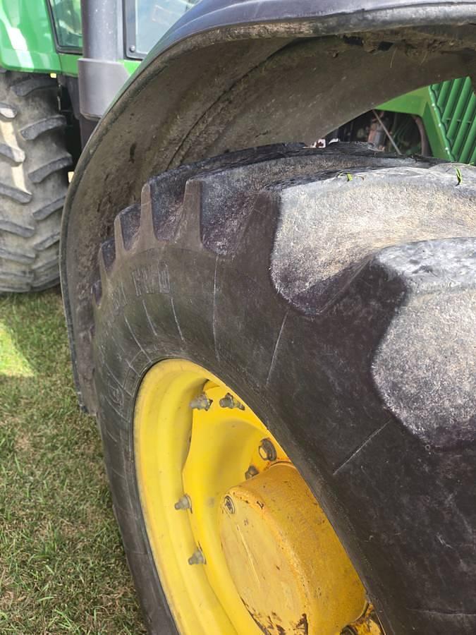 Used 1991 John Deere 7700 Tractor