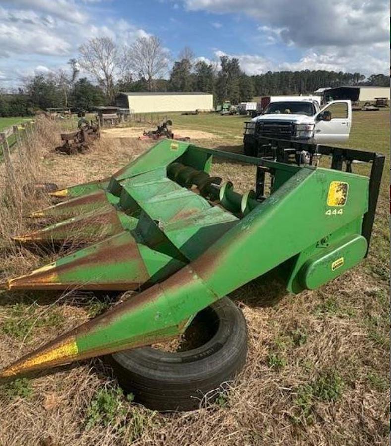 Used 1970 JOHN DEERE 4400 Combine
