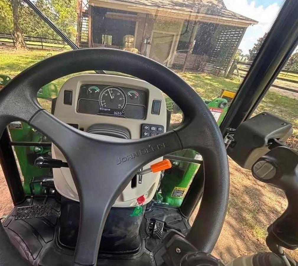 Used 2021 John Deere 3046R Tractor