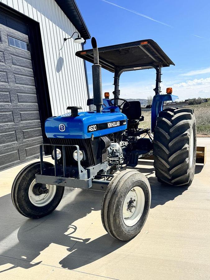 Used 1999 New Holland 4630
