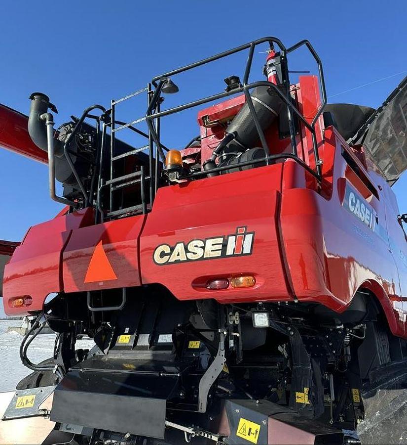 Used 2016 Case IH 8240