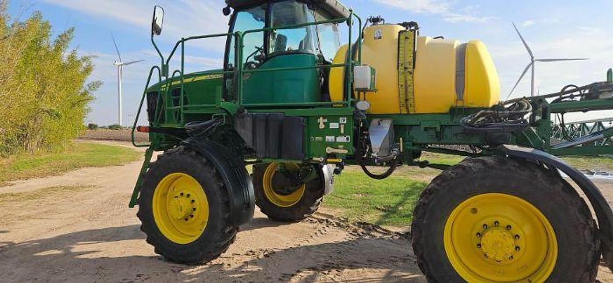 Used 2014 JOHN DEERE 4630