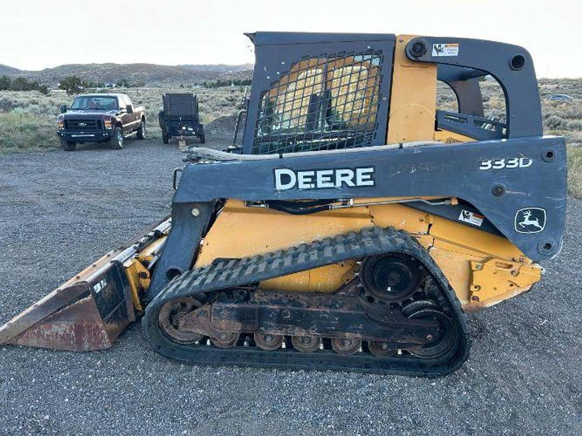 Used 2010 JOHN DEERE CT333D Skid Steer