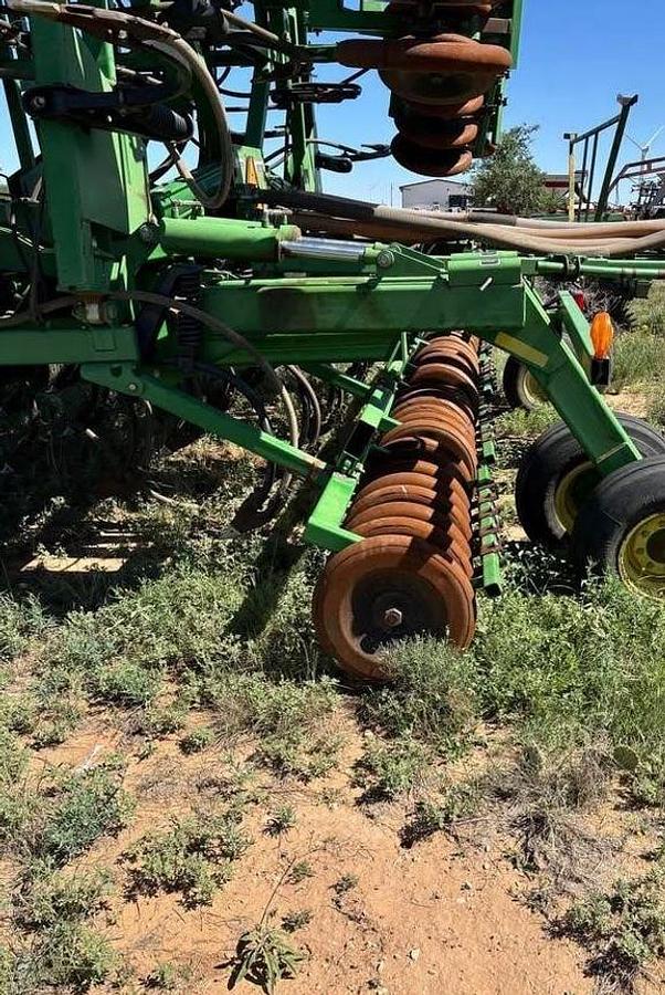 Used 1998 JOHN DEERE 1820 Seeder