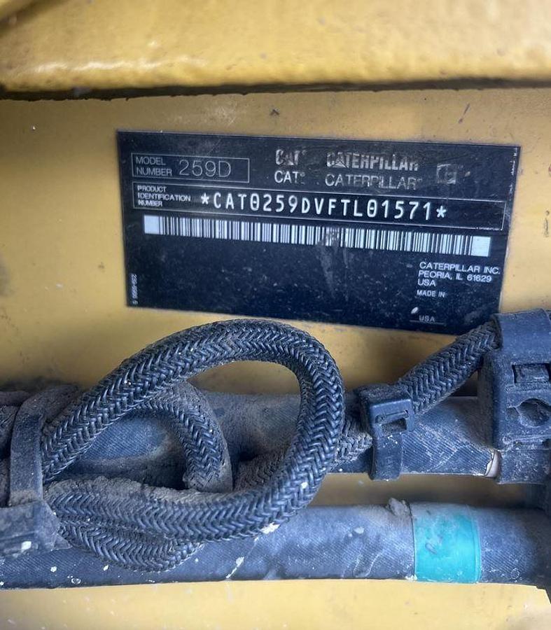 Used 2014 CATERPILLAR 259D Skid Steer