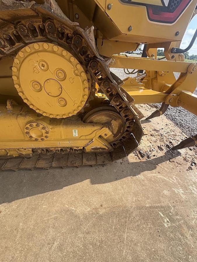 Used 2024 CAT D5
