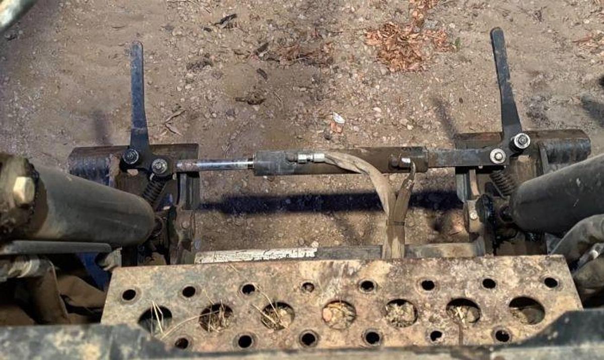 Used 2006 BOBCAT S300