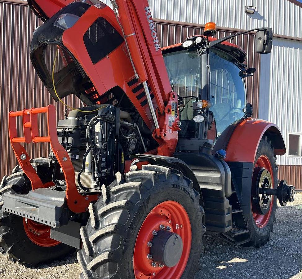 Used 2020 KUBOTA M7-152 Tractor
