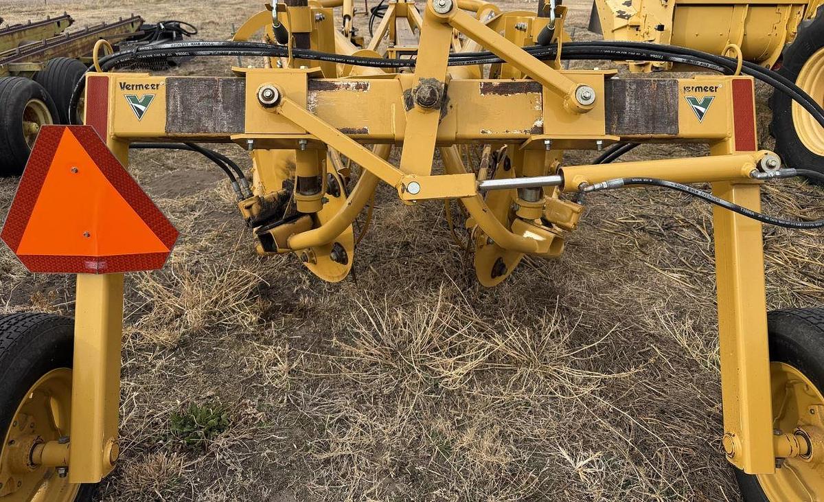 Used 2020 Vermeer R2300 Rake