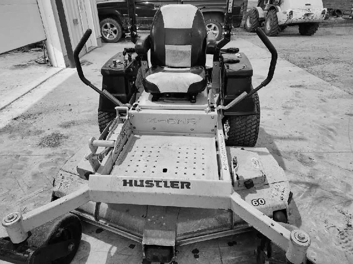 Used 2000 Hustler Rear Discharge Mower