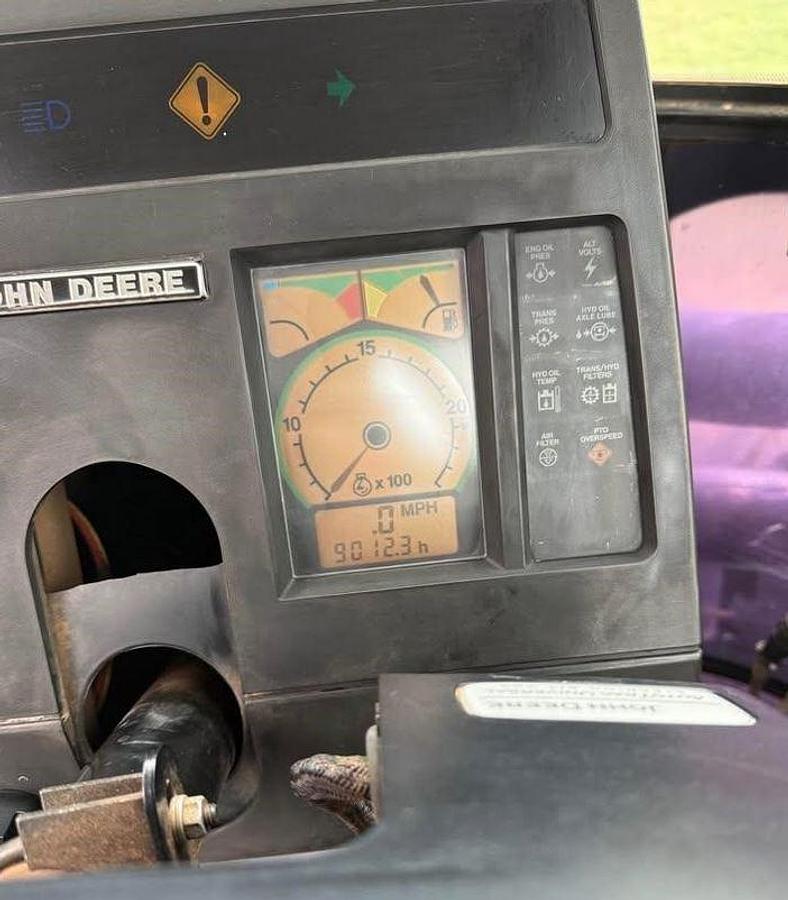 Used 1992 JOHN DEERE 8760 Tractor