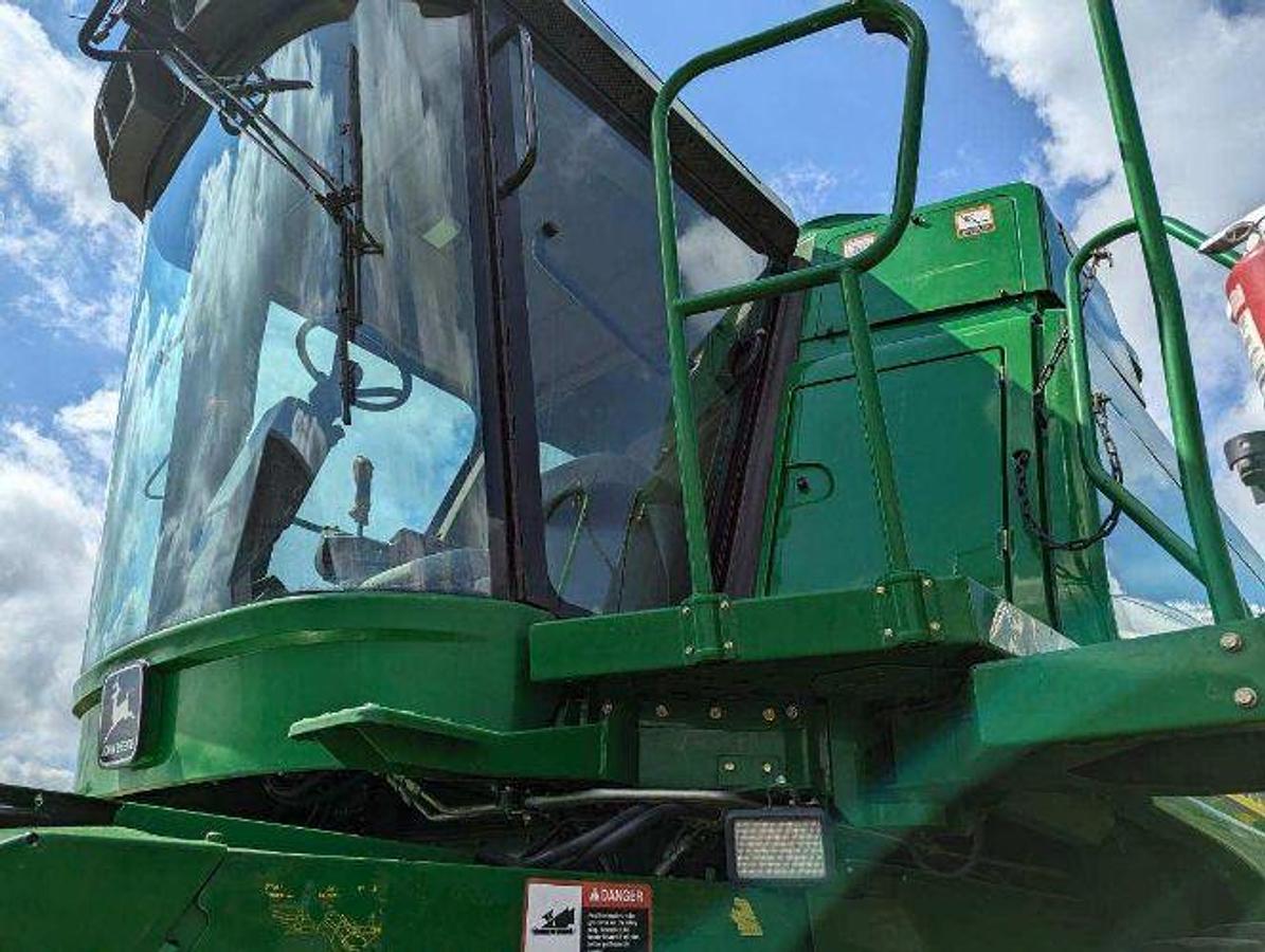 Used 2001 JOHN DEERE 9550