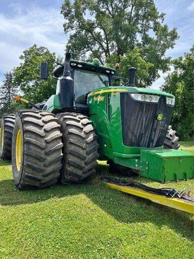 Used 2019 JOHN DEERE 9520R