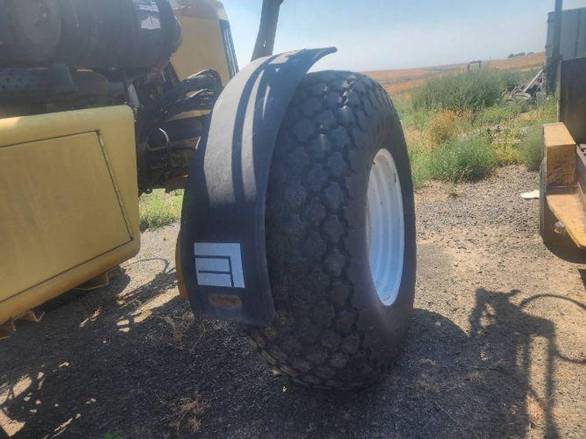 Used 2000 Rogator 1254