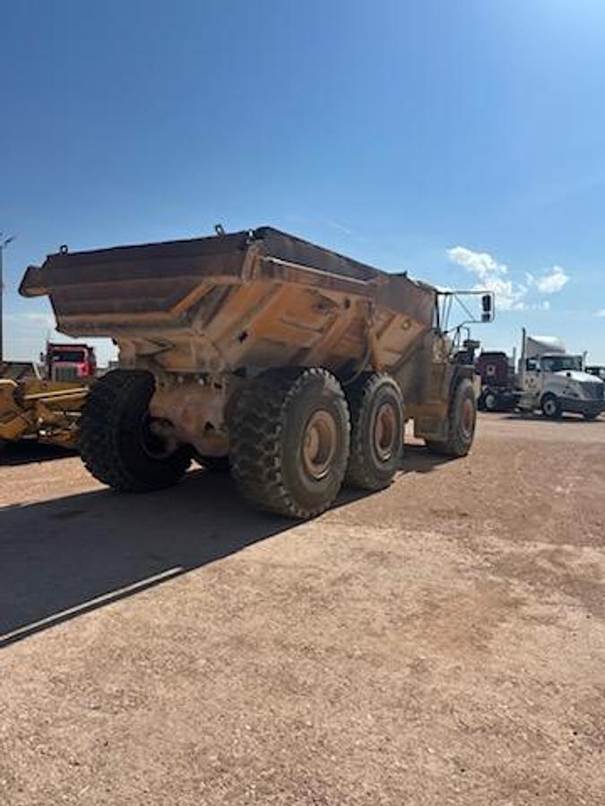 Used 2006 John Deere 400D Articulated Dump Truck